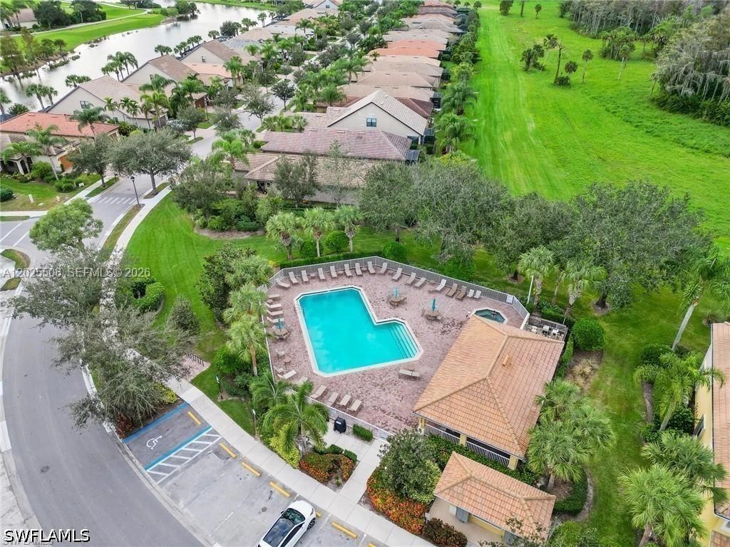 2 Bed Attached for Sale in Del Webb, photo 4