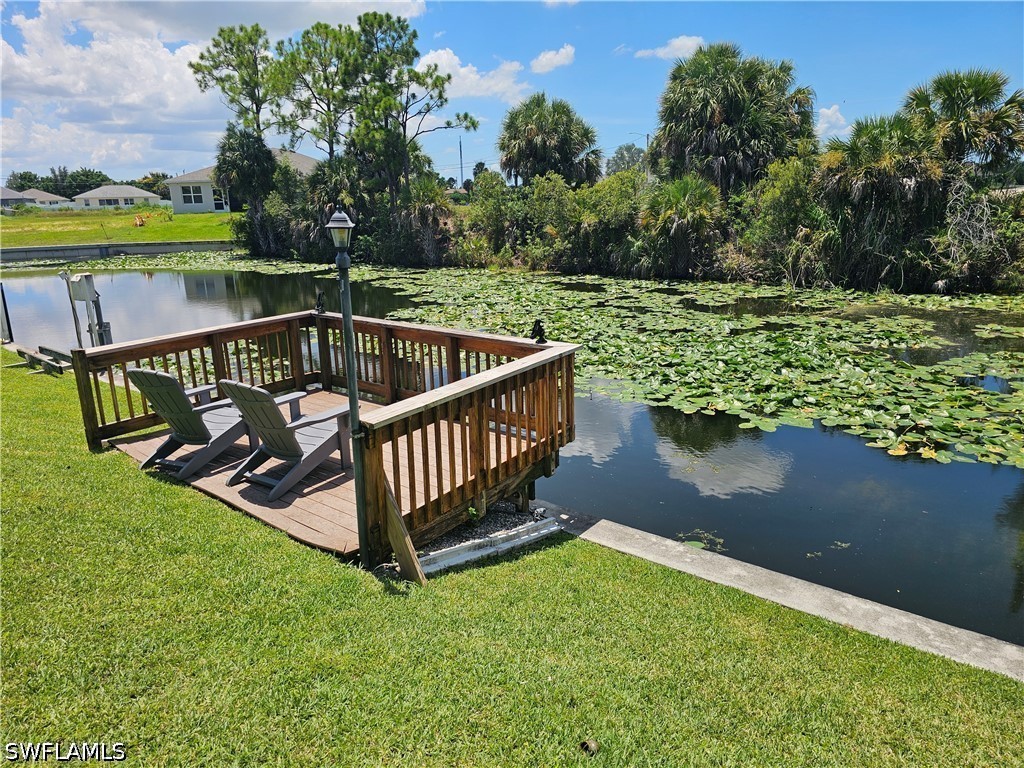 3 Bed Pool Home for Sale in Cape Coral, photo 4