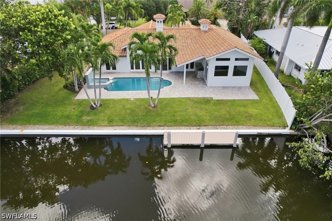 4 Bed Pool Home for Sale in Seagate, photo 4
