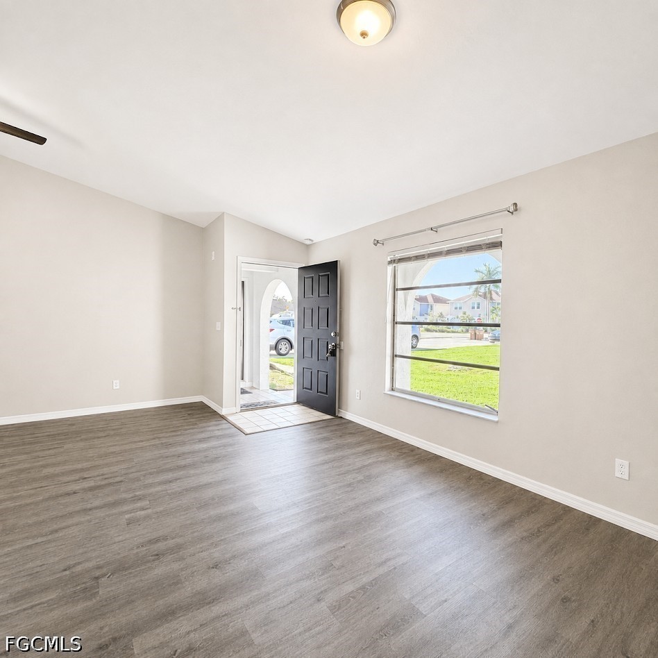 1 Bed Condominium for Sale in Cape Coral, photo 4