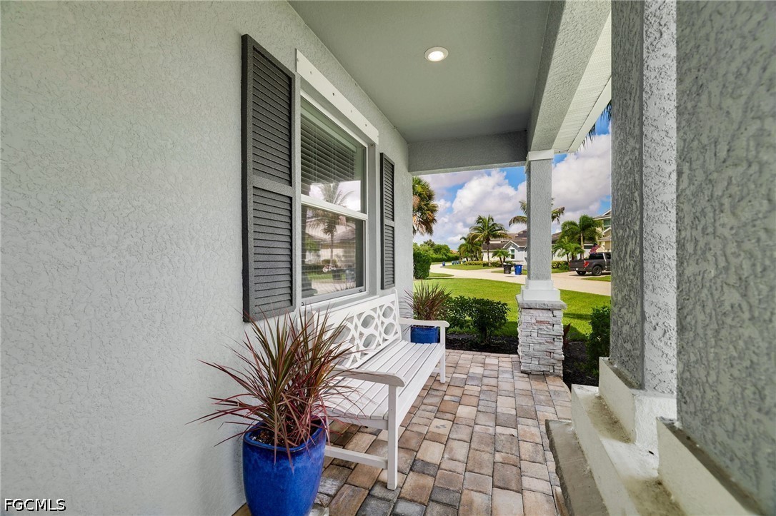 3 Bed Pool Home for Sale in Mirada, photo 4