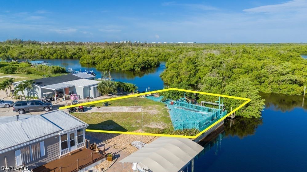 Waterfront Home for Sale in Bonita Springs, photo 4
