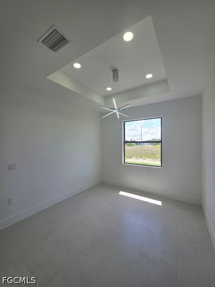 3 Bed SingleFamilyResidence for Sale in Lehigh Acres, photo 4