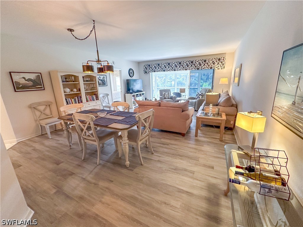 2 Bed Waterfront Home for Sale in Bonita Springs, photo 4