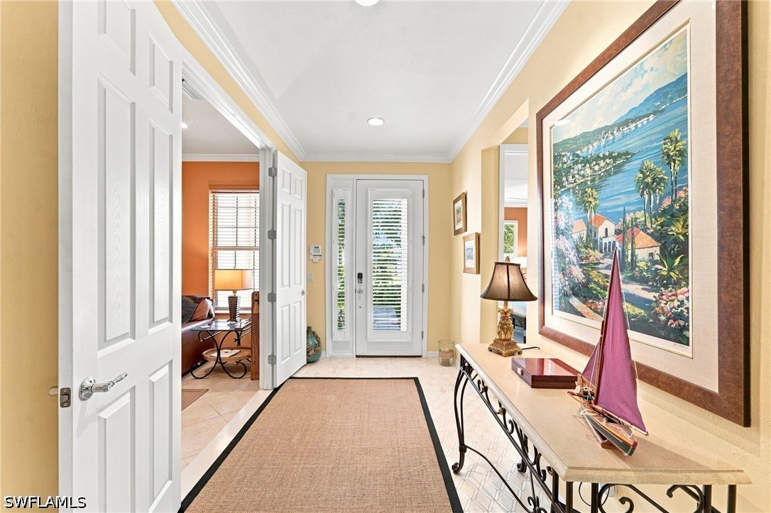 3 Bed Waterfront Home for Sale in Verona Walk, photo 4