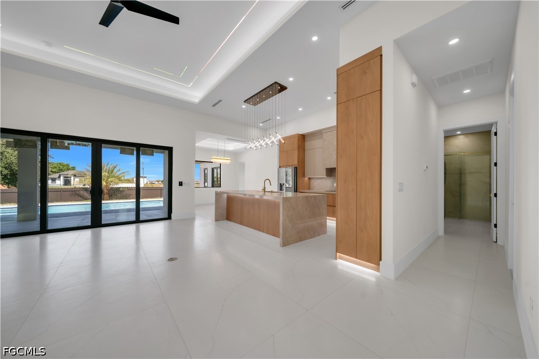 4 Bed Pool Home for Sale in Cape Coral, photo 4