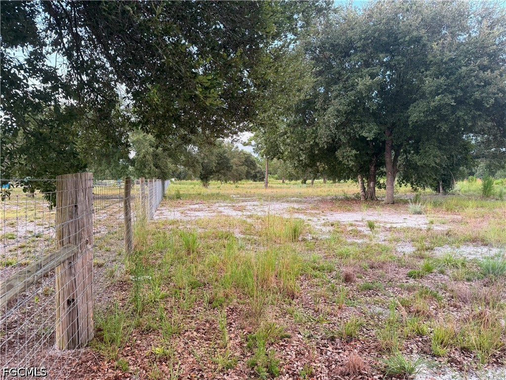 Residential for Sale in Hendry Estates, photo 4