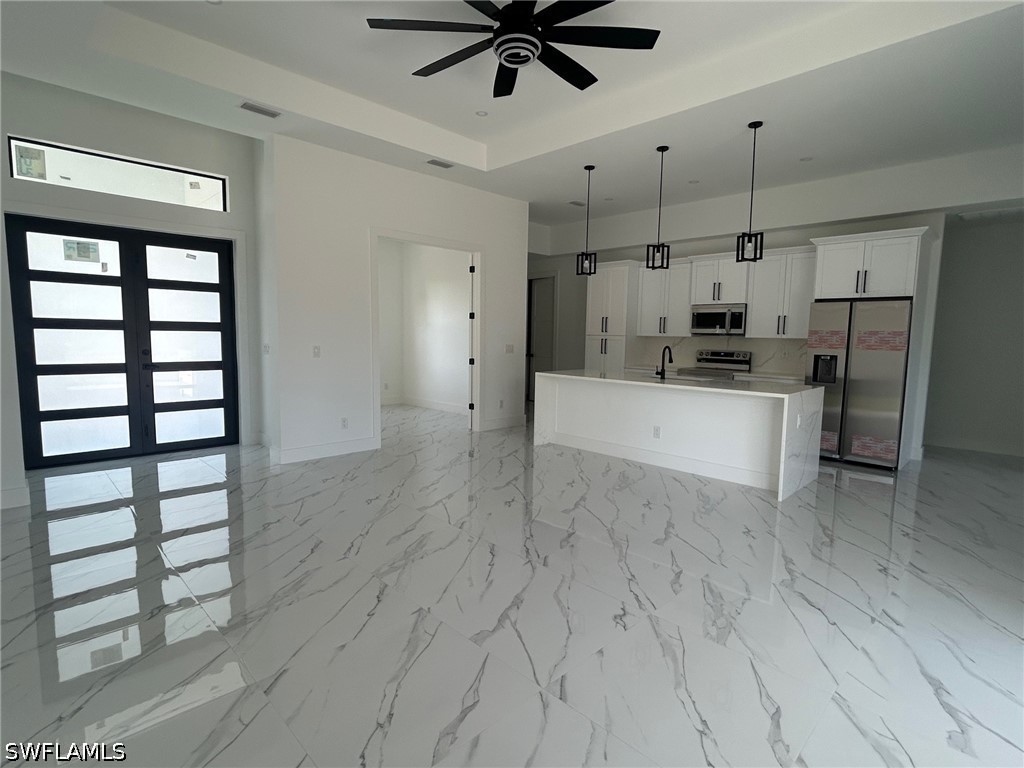 3 Bed SingleFamilyResidence for Sale in Naples, photo 4