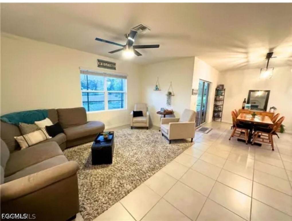 4 Bed SingleFamilyResidence for Sale in Entrada, photo 4