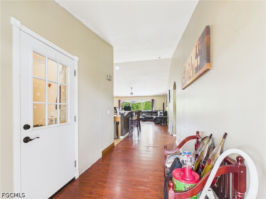 4 Bed SingleFamilyResidence for Sale in Greenbriar, photo 4