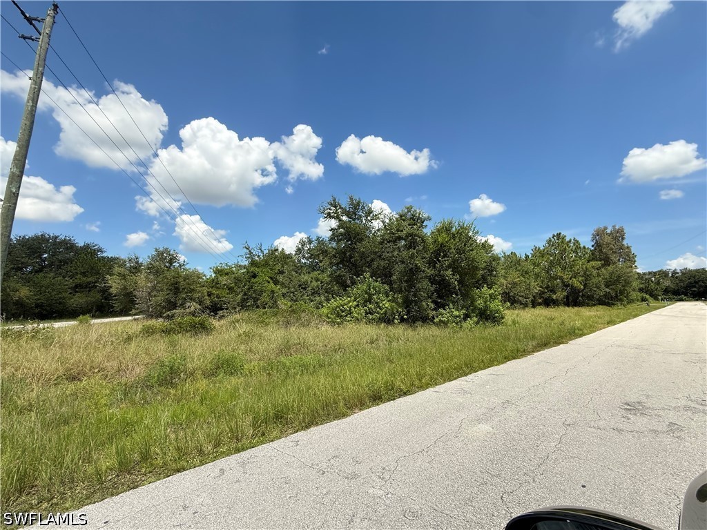 Residential for Sale in Lehigh Acres, photo 4