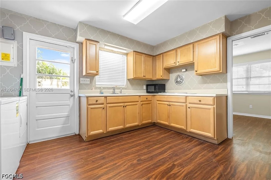 3 Bed SingleFamilyResidence for Sale in Tampa, photo 4