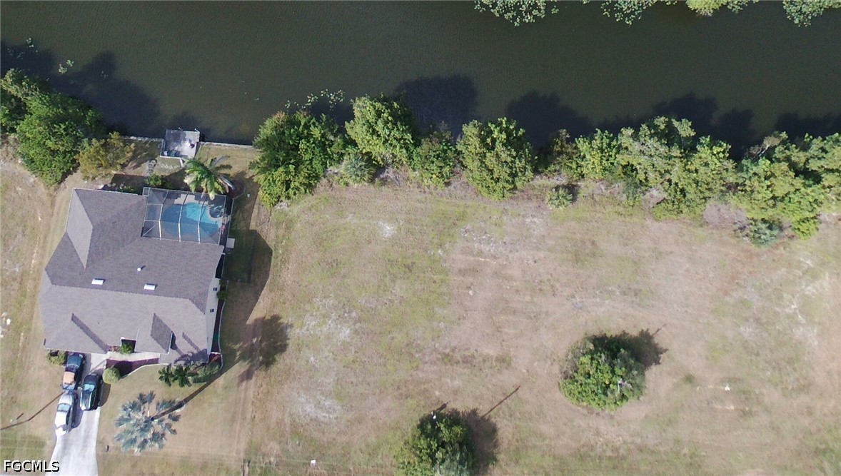 Waterfront Home for Sale in Cape Coral, photo 4