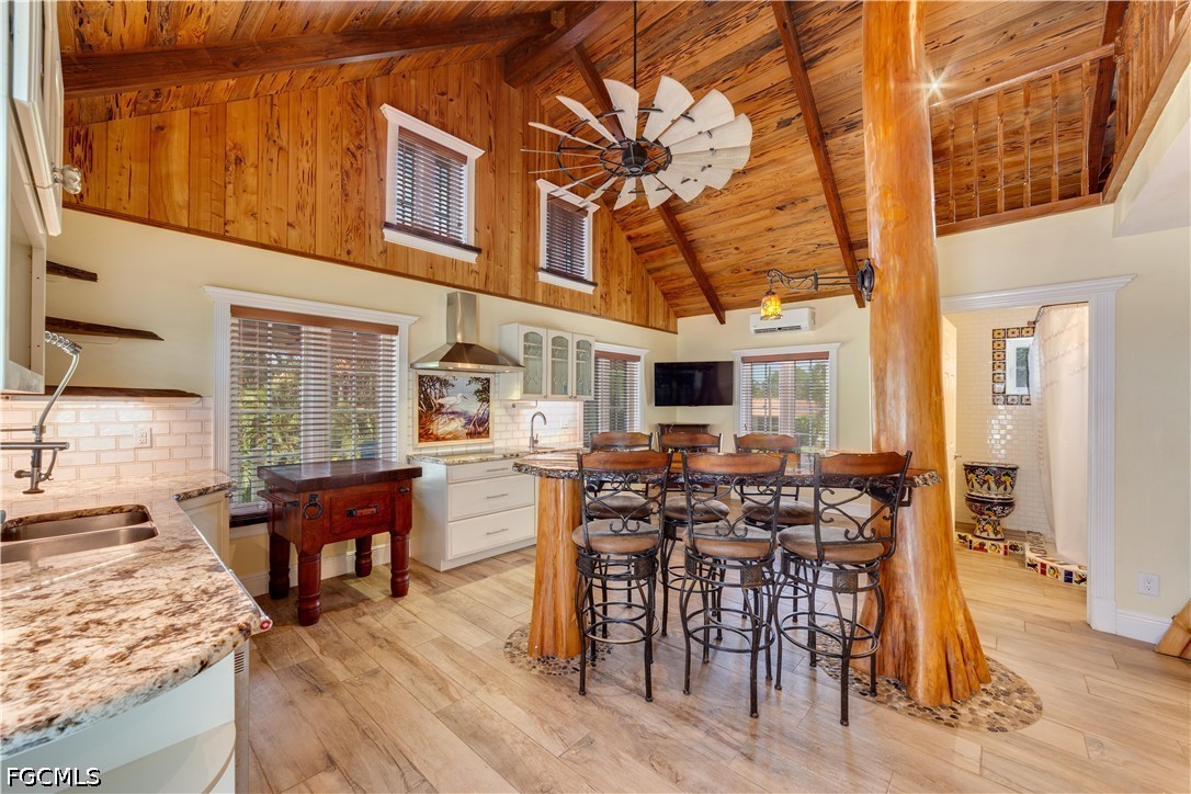 4 Bed Pool Home for Sale in Not Applicable, photo 4