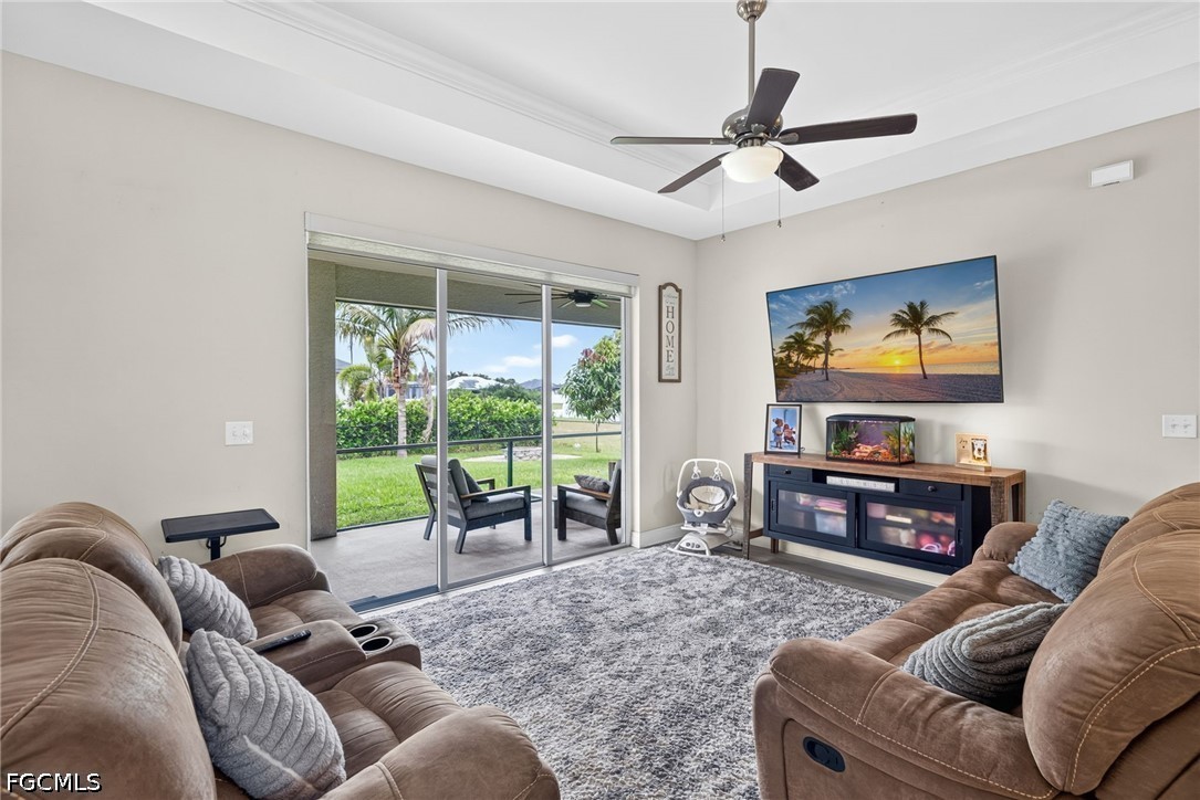 3 Bed SingleFamilyResidence for Sale in Cape Coral, photo 4