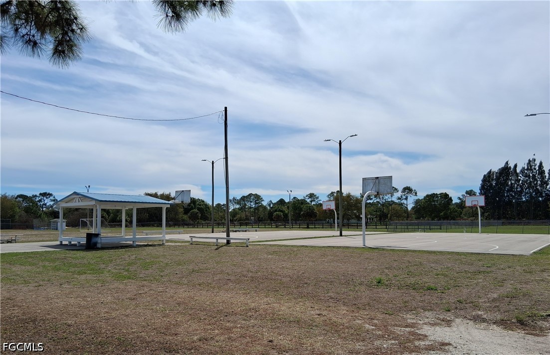 Residential for Sale in Montura Ranch Estates, photo 4