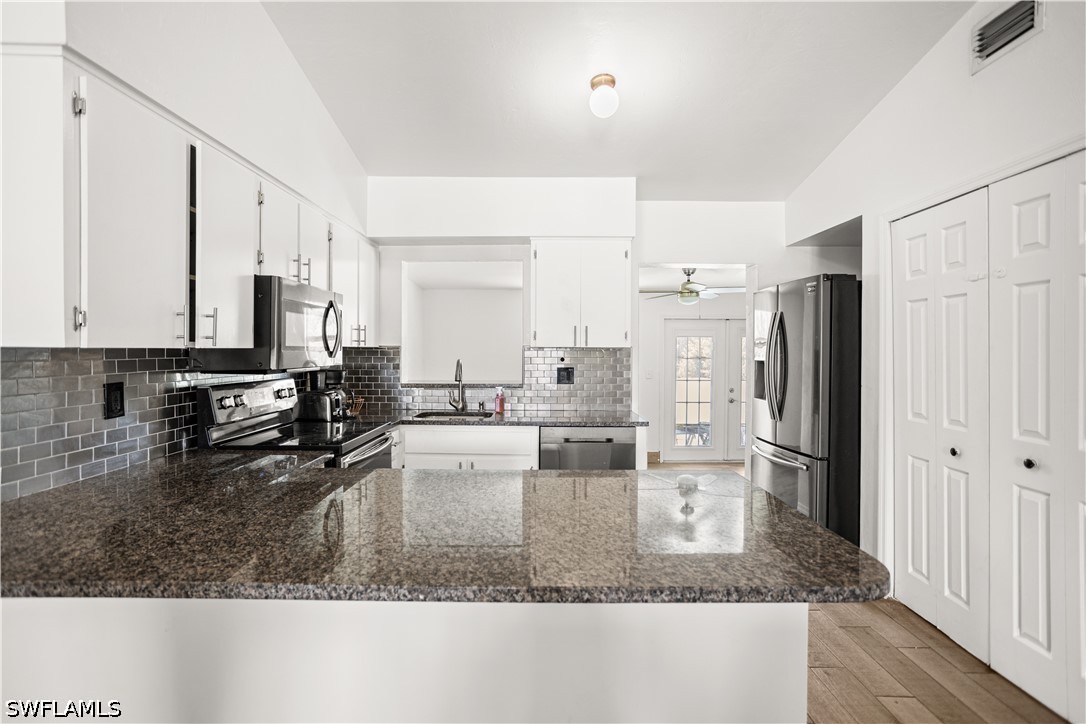 2 Bed Duplex for Sale in San Carlos Park, photo 4