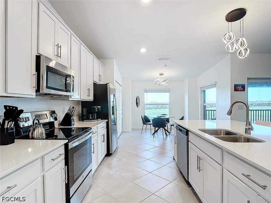 2 Bed Condominium for Sale in Babcock National, photo 4