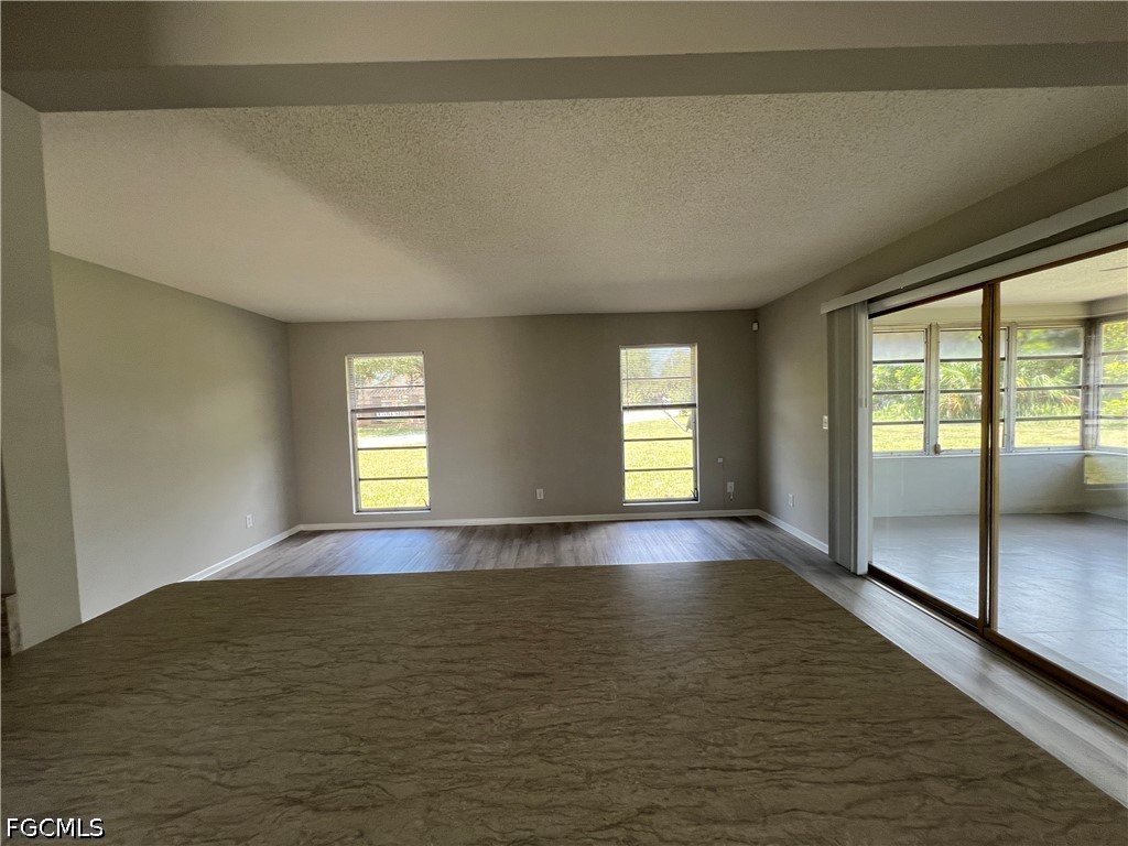 2 Bed Condominium for Sale in Waterway Estates, photo 4