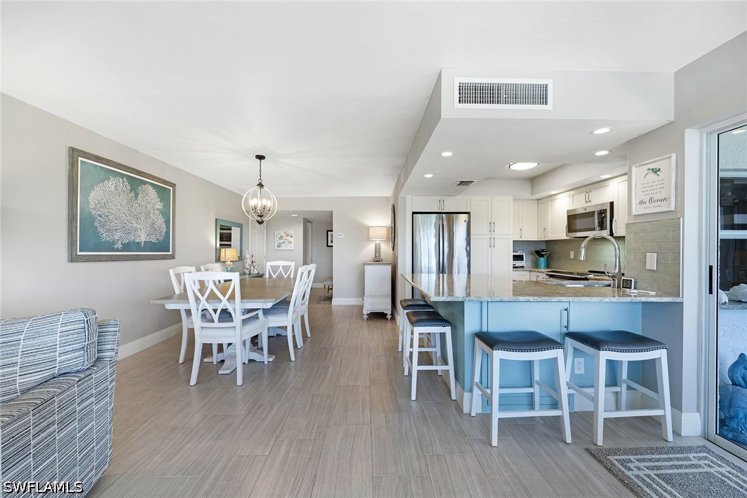 3 Bed Condominium for Sale in Marco Island, photo 4
