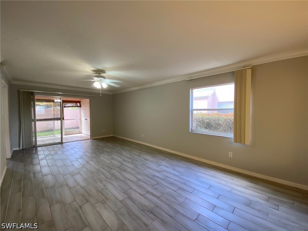 2 Bed Condominium for Sale in Morton Grove, photo 4
