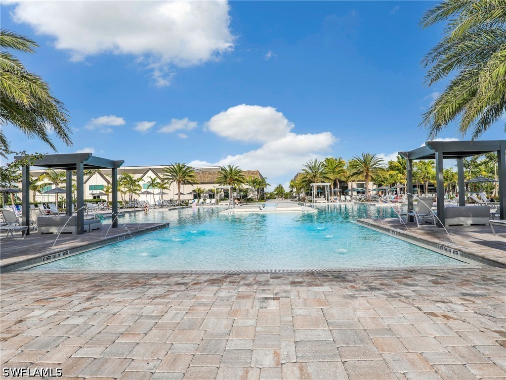 3 Bed Waterfront Home for Sale in Estero, photo 4