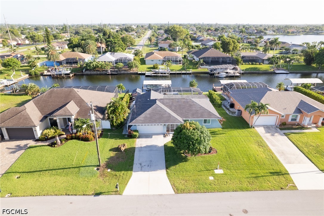 3 Bed Pool Home for Sale in Not Applicable, photo 4