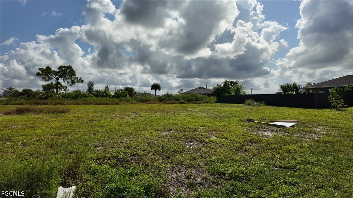 Waterfront Home for Sale in Cape Coral, photo 4