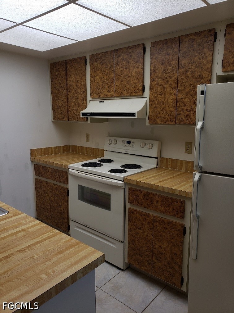 2 Bed Condominium for Sale in Cape Coral, photo 4