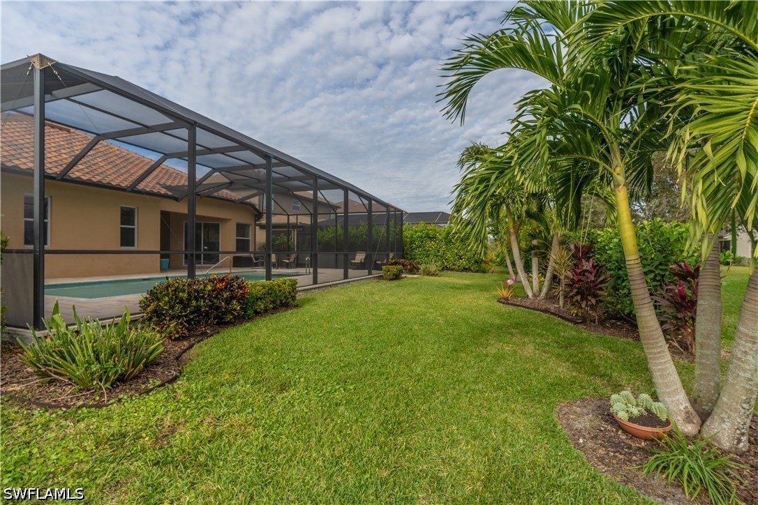 4 Bed Pool Home for Sale in Stoneybrook, photo 4