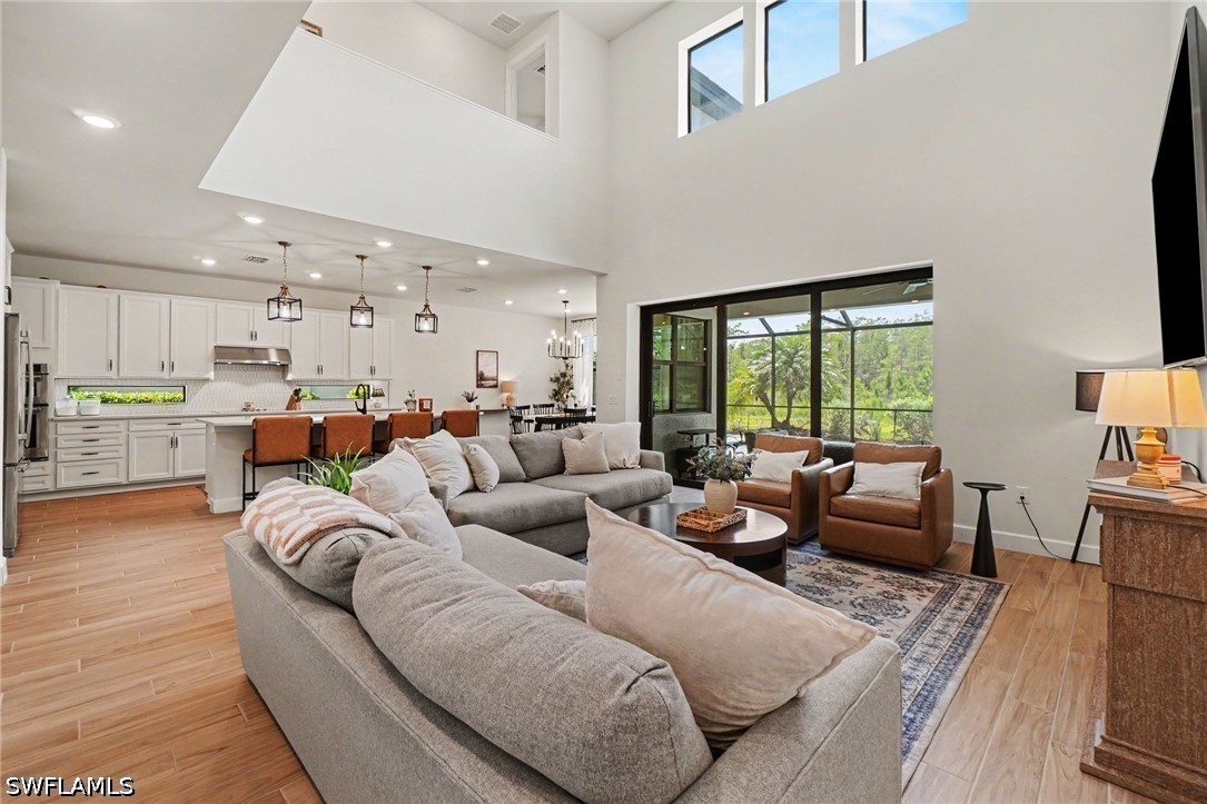 4 Bed Pool Home for Sale in Estero, photo 4