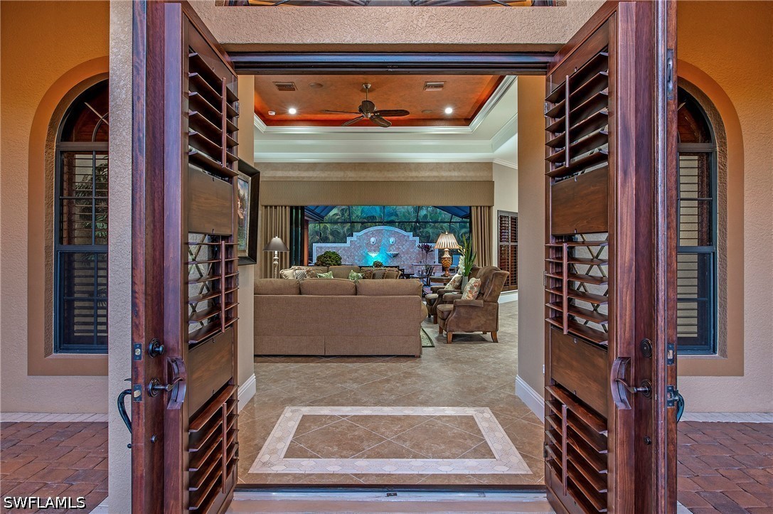 3 Bed Pool Home for Sale in Briarwood, photo 4