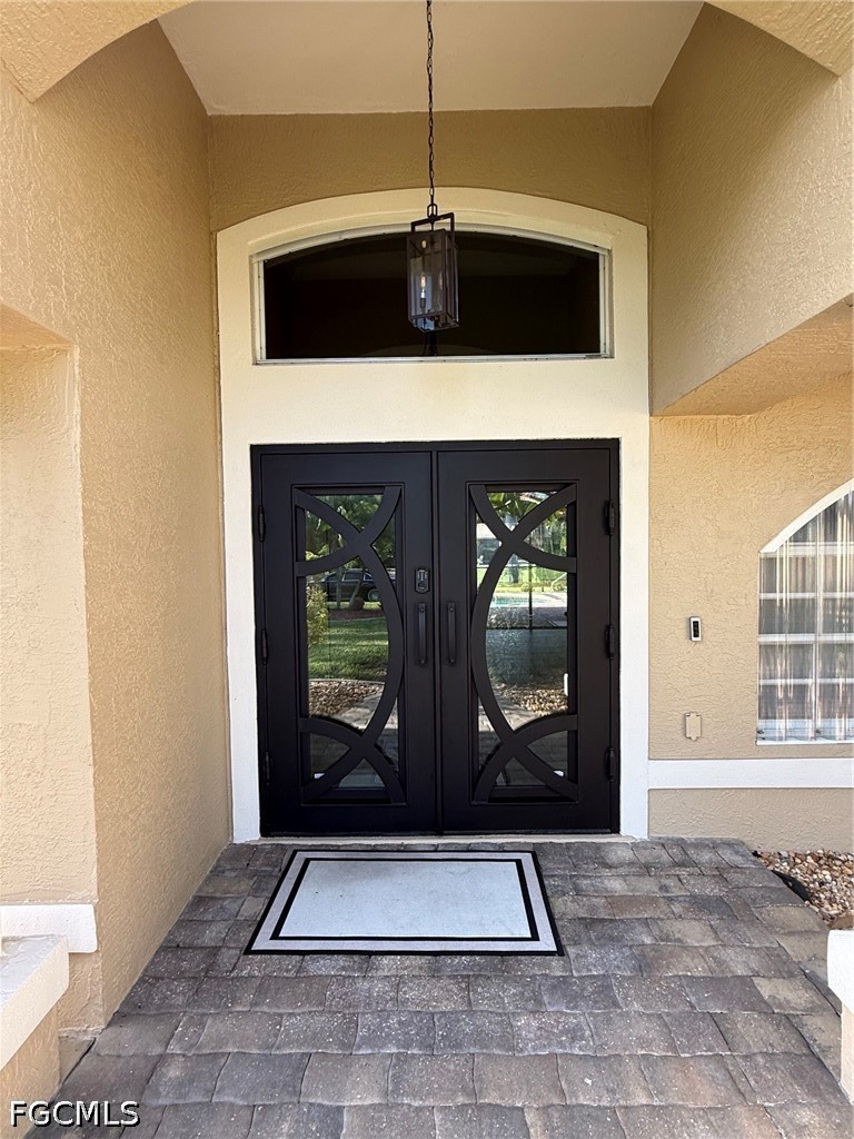 4 Bed Pool Home for Sale in Cape Coral, photo 4