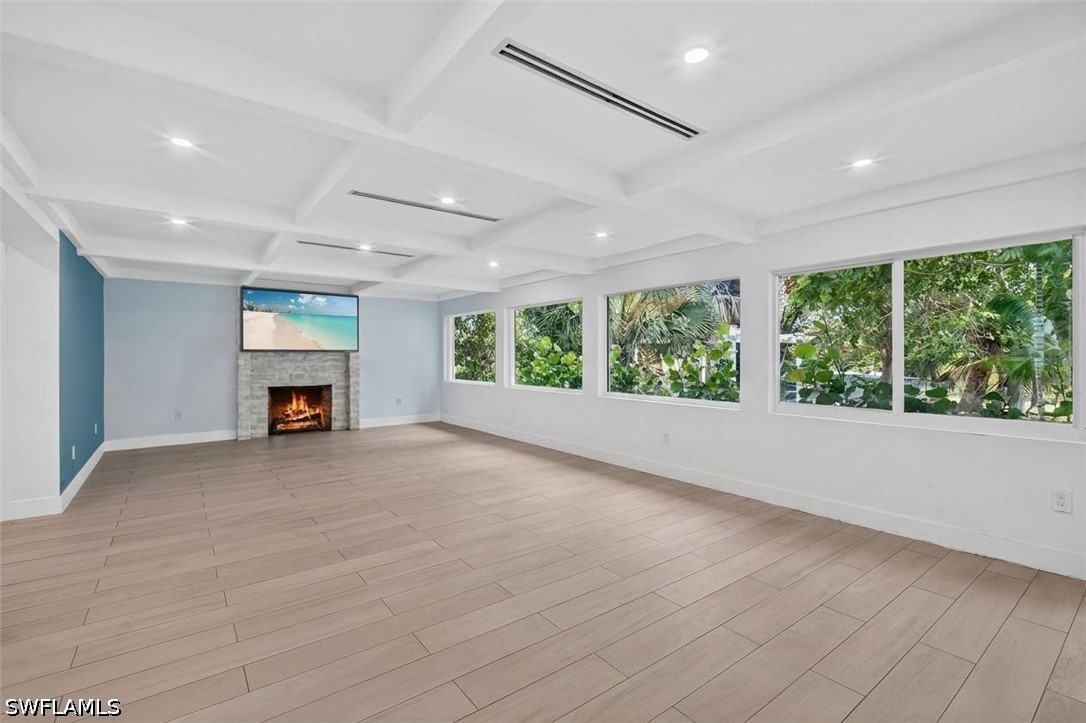 3 Bed Waterfront Home for Sale in Marco Island, photo 4
