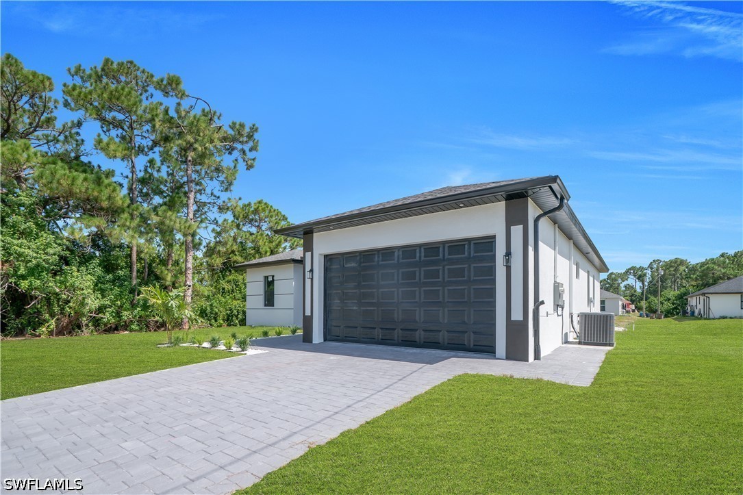 3 Bed SingleFamilyResidence for Sale in Lehigh Acres, photo 4