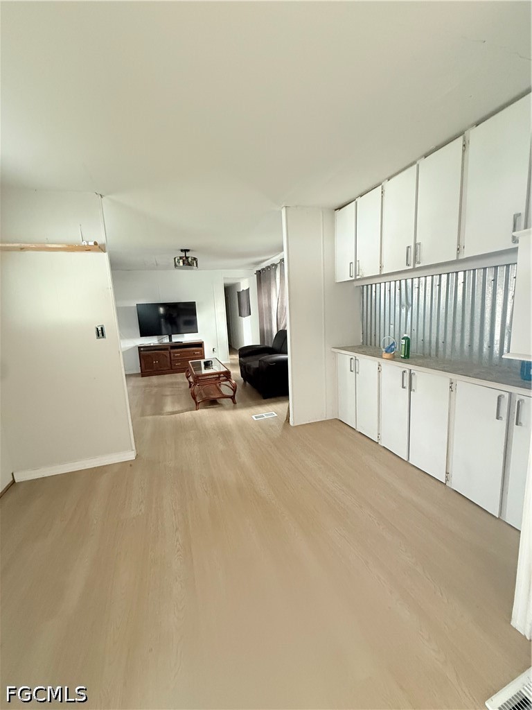 2 Bed Waterfront Home for Sale in Flamingo Bay, photo 4