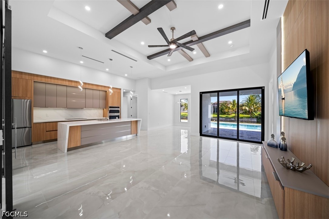 3 Bed Pool Home for Sale in Cape Coral, photo 4