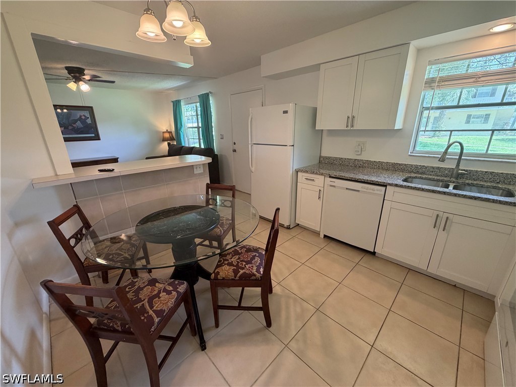 2 Bed Condominium for Sale in Poinciana Condo, photo 4