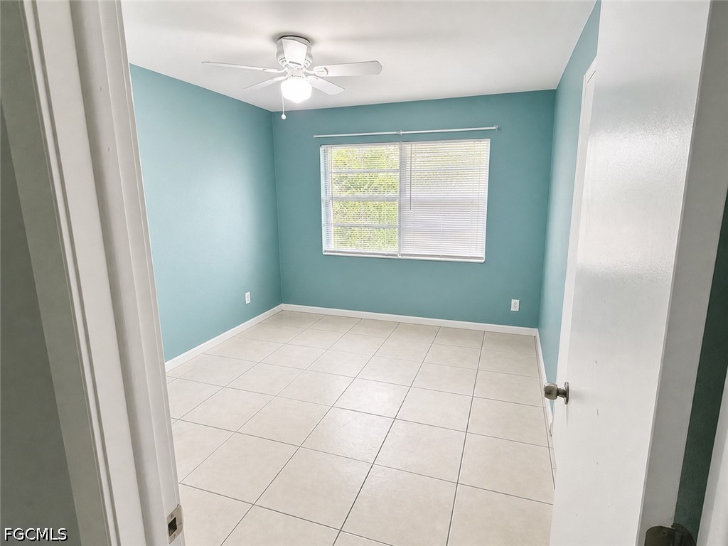 3 Bed SingleFamilyResidence for Sale in Fort Myers, photo 4