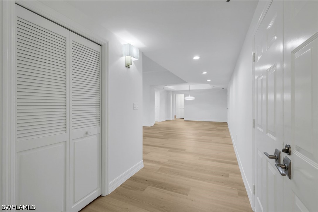 2 Bed Condominium for Sale in Dorchester, photo 4
