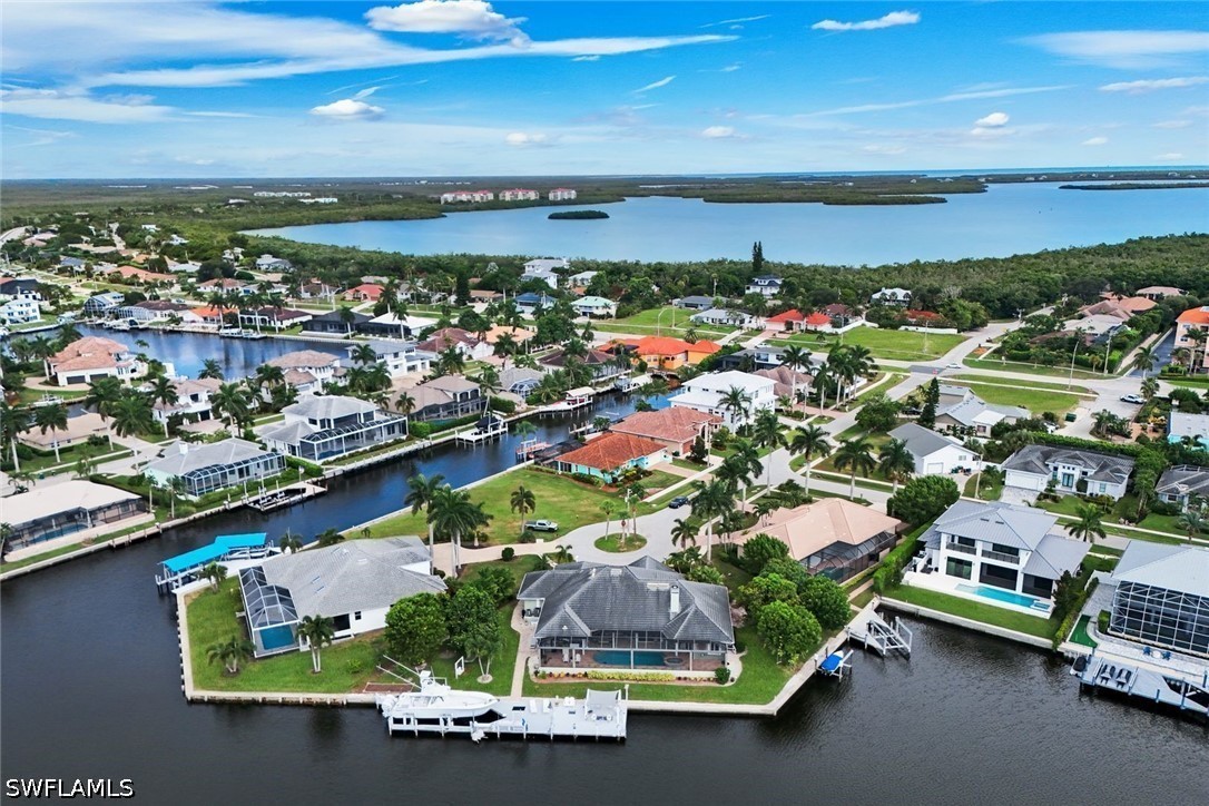 3 Bed Pool Home for Sale in Marco Island, photo 4