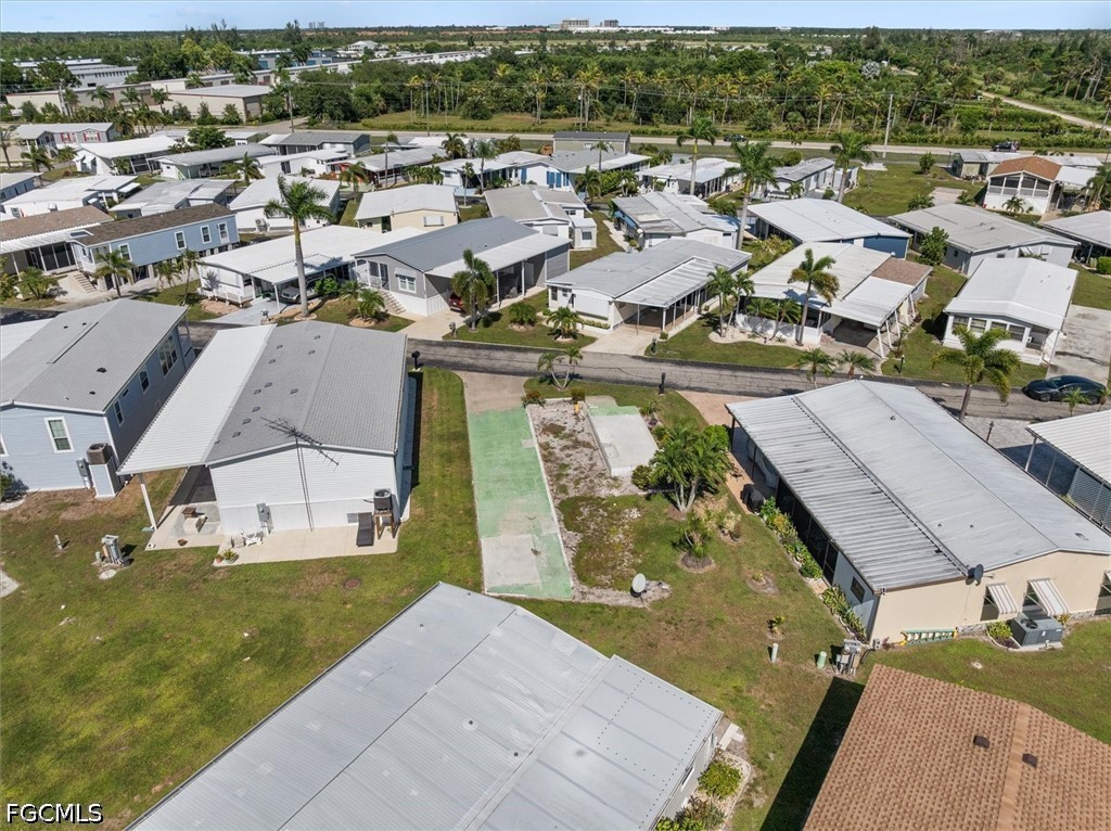 Residential for Sale in Fort Myers, photo 4