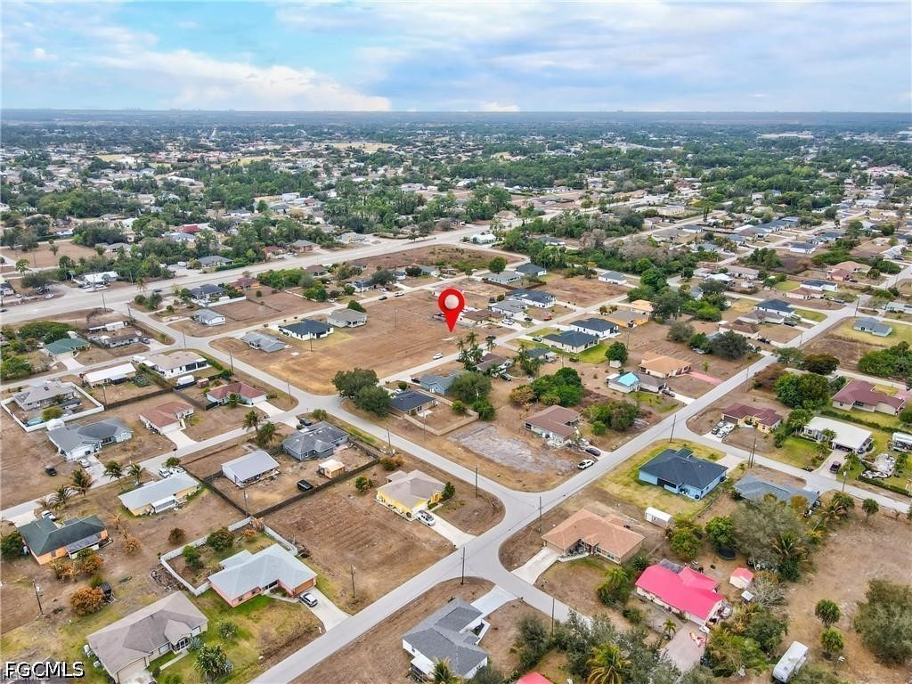 Residential for Sale in Lehigh Acres, photo 4