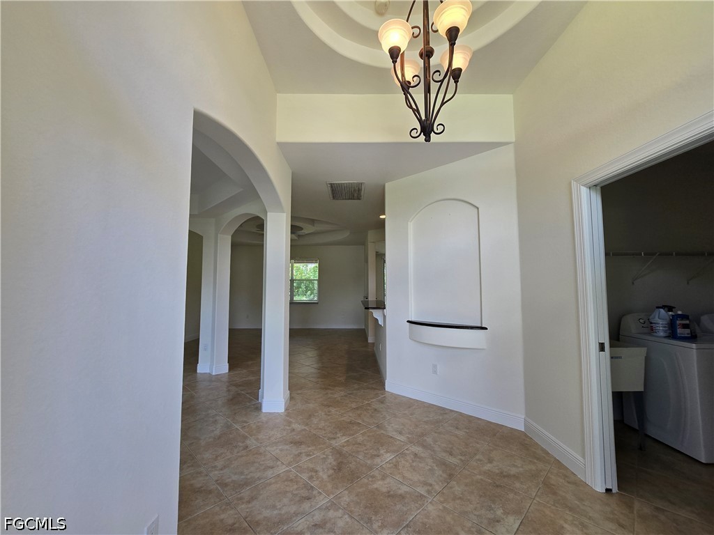 3 Bed SingleFamilyResidence for Sale in Lehigh Acres, photo 4