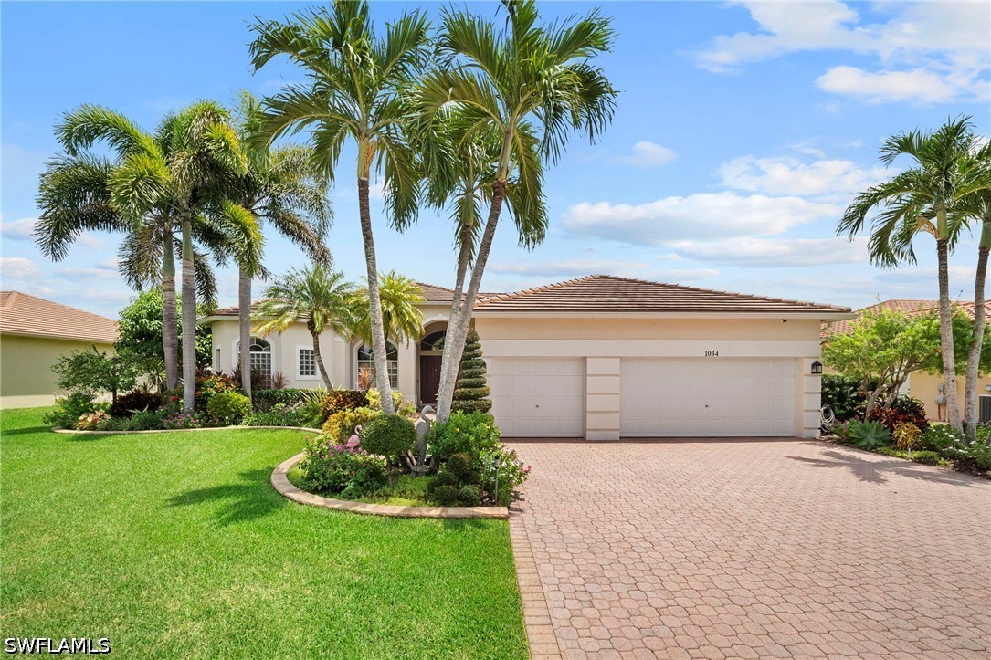 4 Bed Waterfront Home for Sale in Naples, photo 4