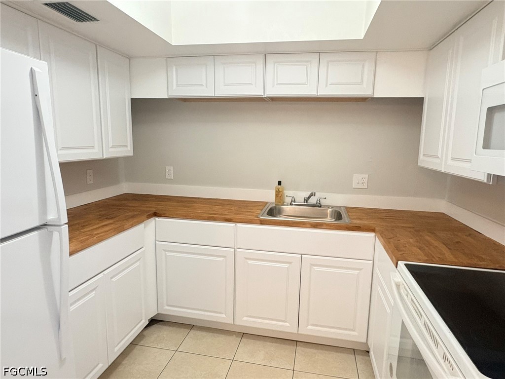 2 Bed Condominium for Sale in Green Tee Village, photo 4