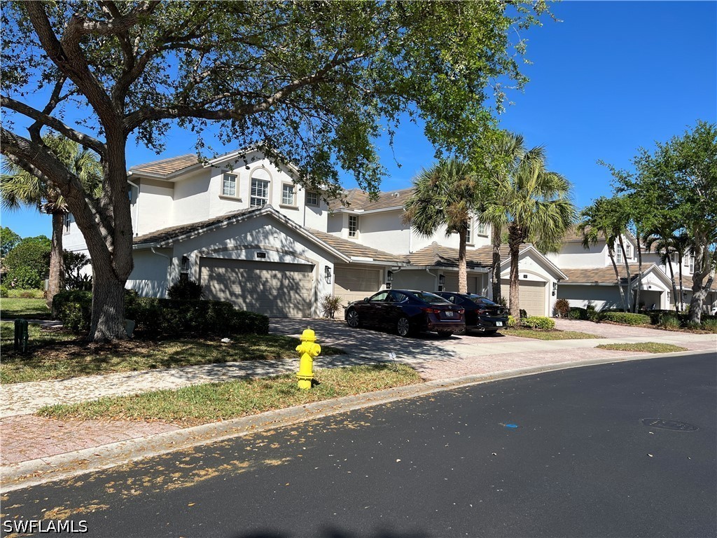3 Bed Waterfront Home for Sale in Naples, photo 4