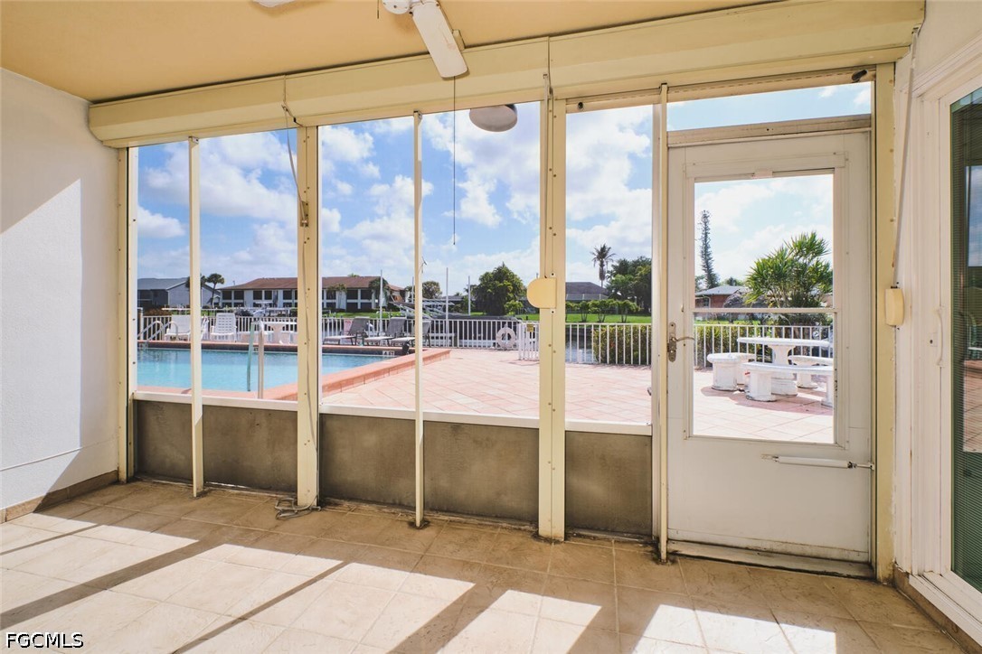2 Bed Waterfront Home for Sale in Cape Coral, photo 4