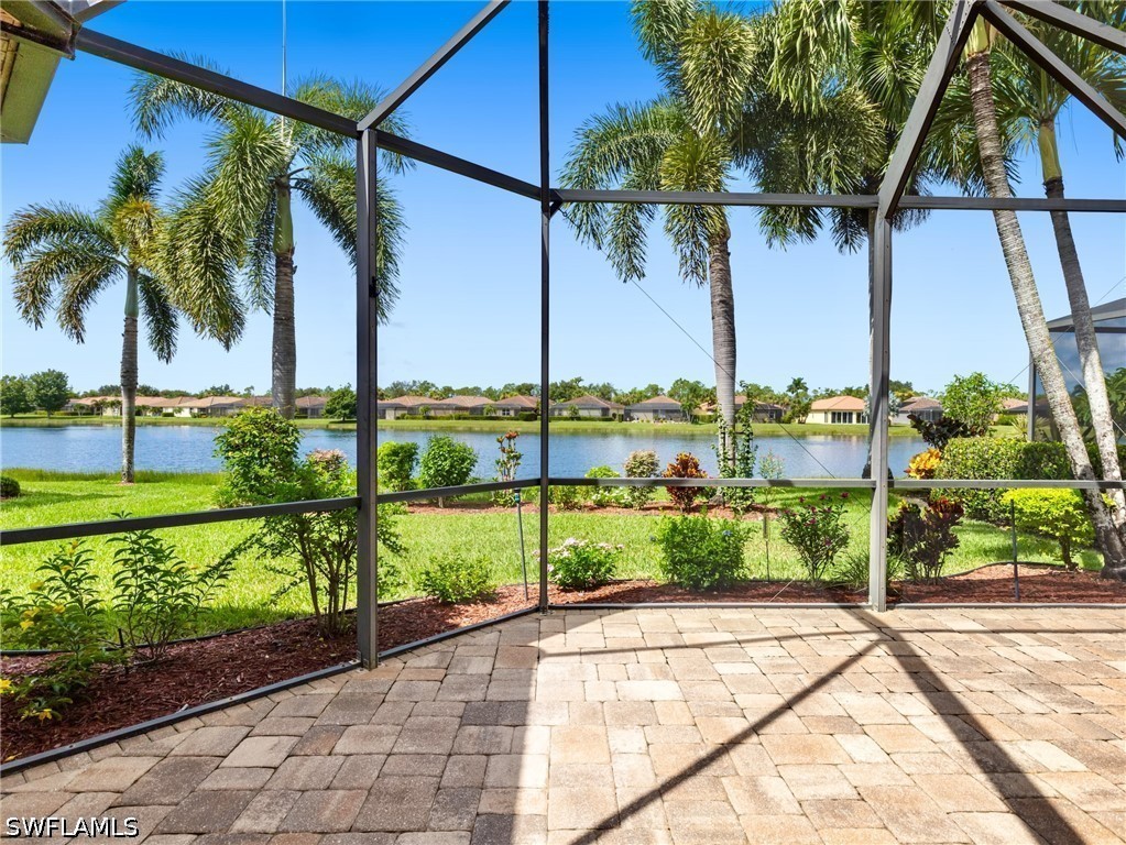 3 Bed Waterfront Home for Sale in Bella Terra, photo 4