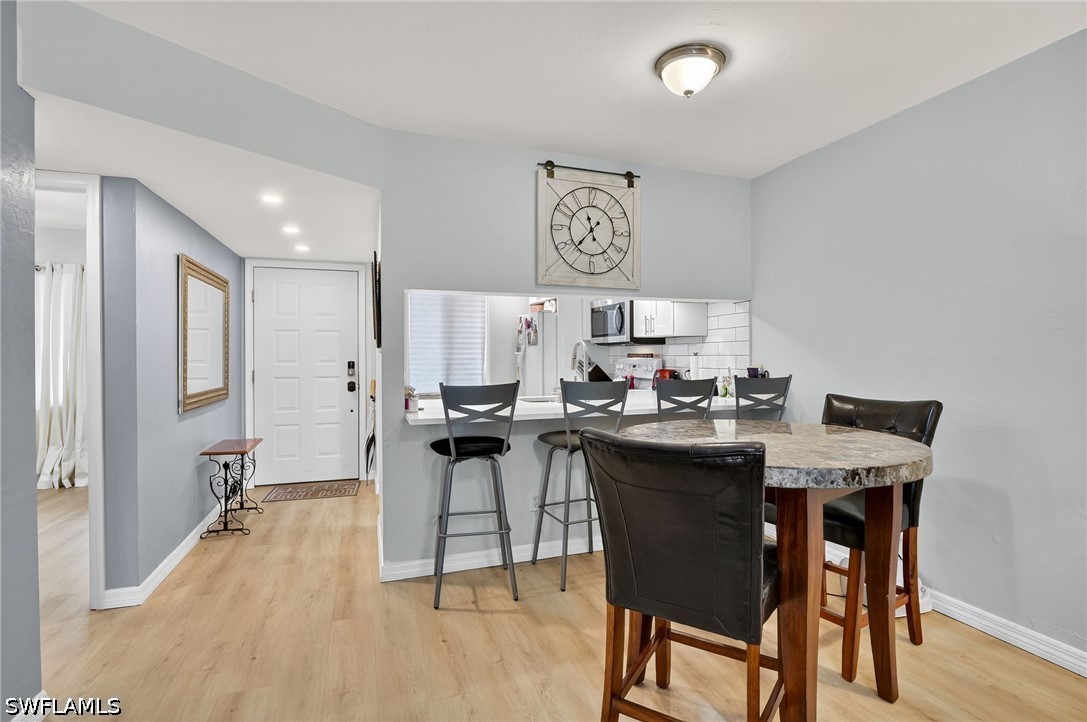 2 Bed Condominium for Sale in Augusta Woods, photo 4